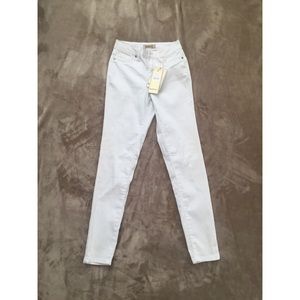White High Waist Jeans